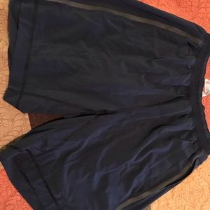 Men’s Lululemon shorts- great condition!